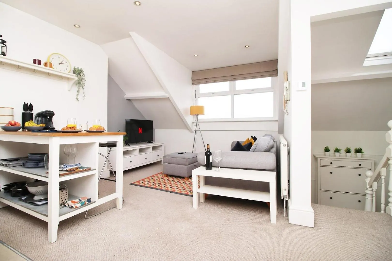 Chic And Spacious 1-Bedroom Flat Pontcanna Cardiff